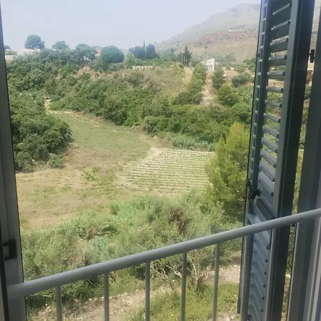 Casale La Macina Scopello 2*