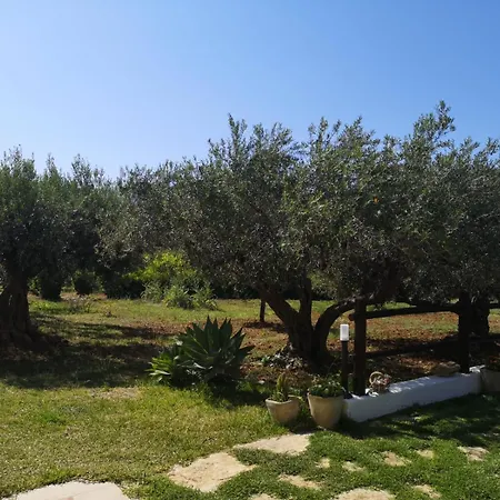 Casale La Macina 2* Scopello (Sicily)