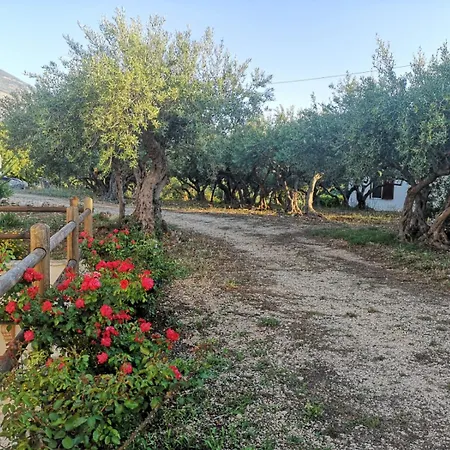 Casale La Macina Aparthotel